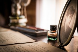 old-letters-436502_1280